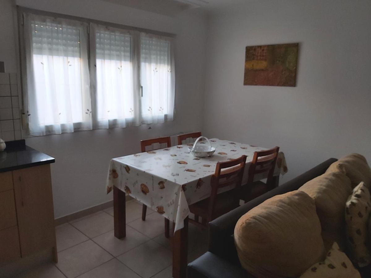 Apartamento En Zona Costera, Muy Cerquita De La Playa Διαμέρισμα Pobra Do Caraminal Εξωτερικό φωτογραφία